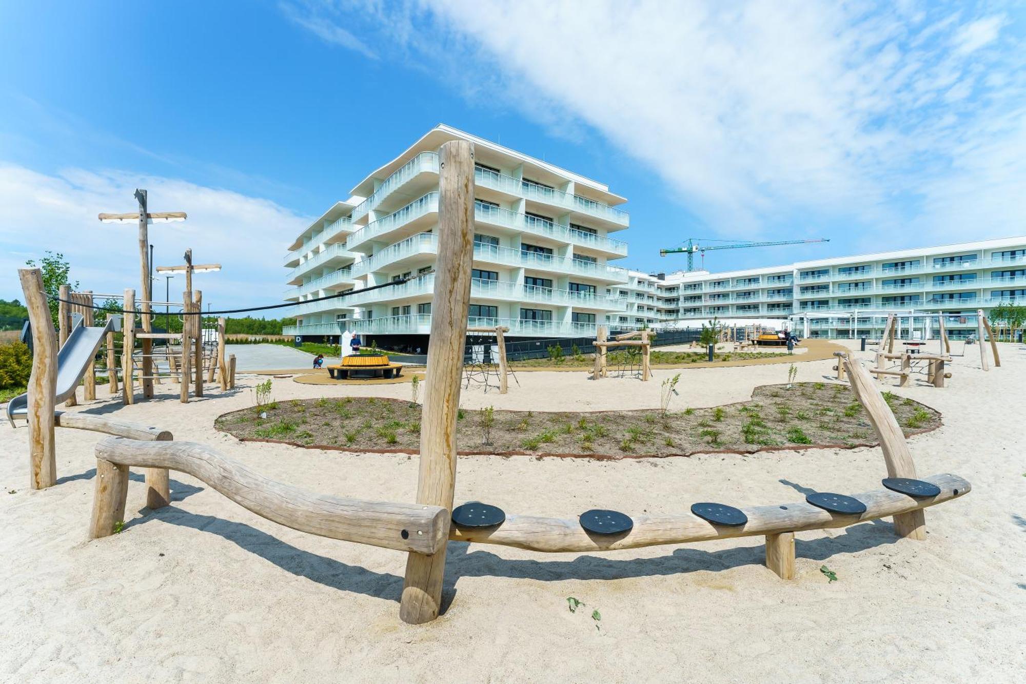 Polanki Aqua Nielimitowany Dostep Do Basenow Parking Free Apartment Колобжег Екстериор снимка